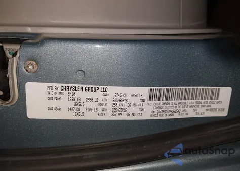 2010 Chrysler Town & Country Touring Plus z USA, uszkodzony, nr VIN 2A4RR8D16AR398542